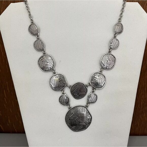 VTG LIA SOPHIA Silver Tone Abstract Dangle Statement Necklace No Wear 15.5”+3” - Picture 7 of 7